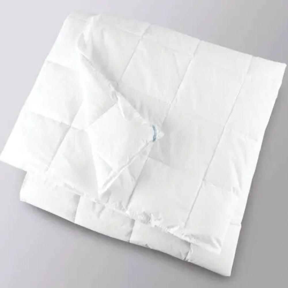 Standard Textile AirLux duvet insert comforter (King)